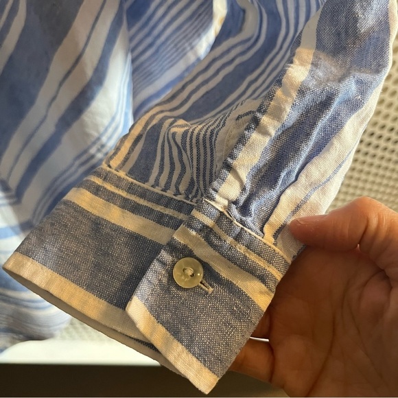 Jones New York Women’s Button down Collared Shirt Size Medium Blue/white VGUC - Picture 6 of 12